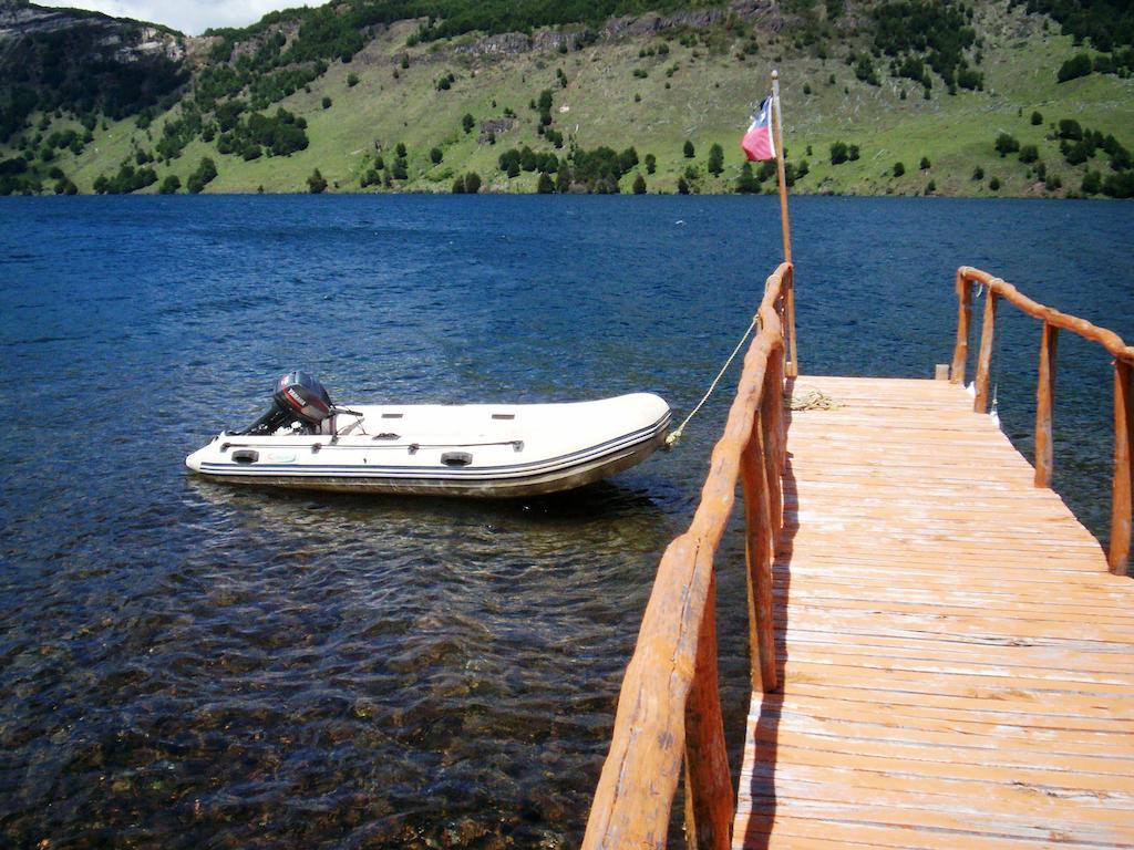 Lodge De Montana Lago Monreal El Blanco Ngoại thất bức ảnh